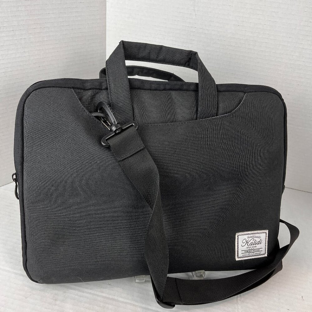 Black Canvas padded computer sleeve/carry case, 15" x 11" x2"